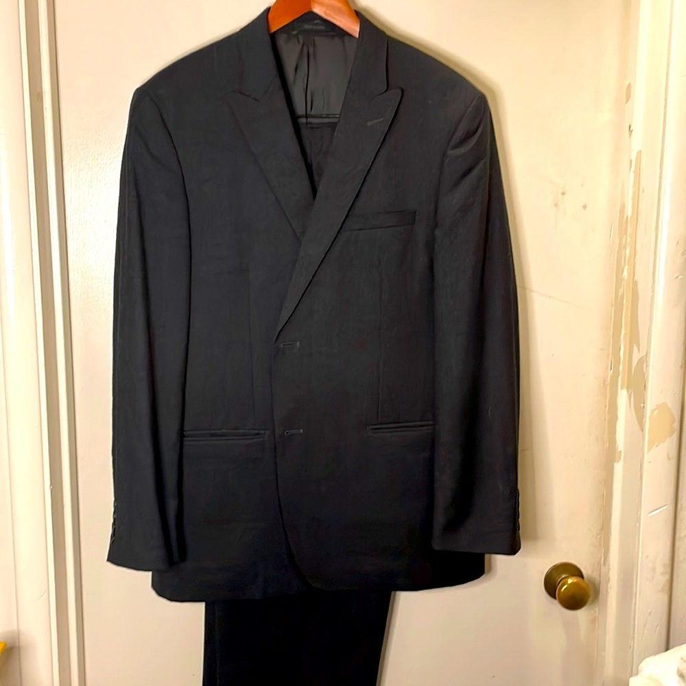 Joseph Abboud dark grey 100% wool suit jacket 42R pants 35R